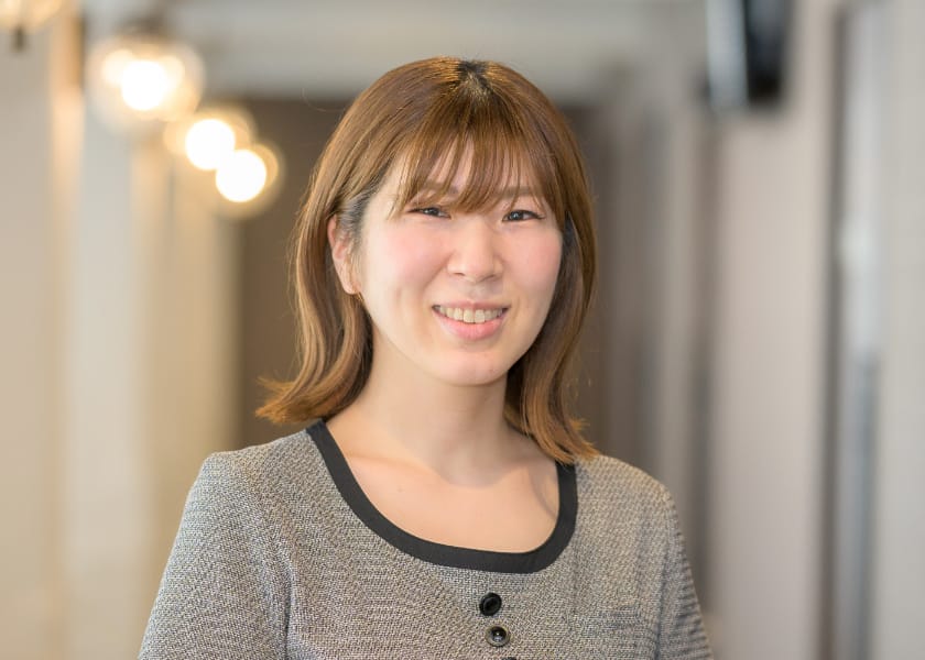 受付部門 塩川