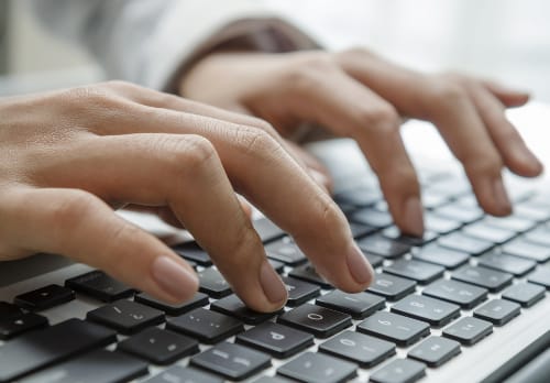 必要事項を入力